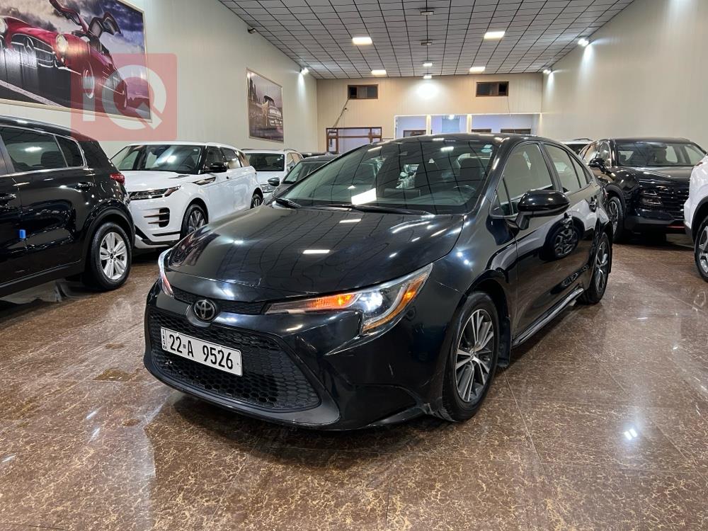 تۆیۆتا کۆرۆلا